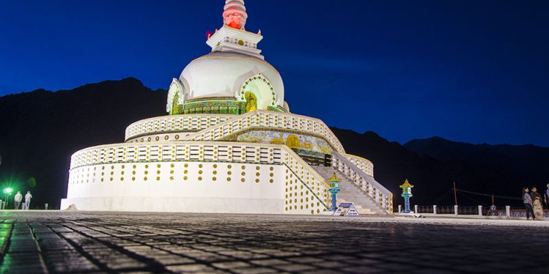 shanti-stupa